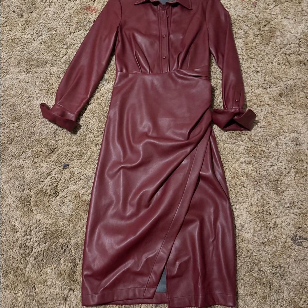 Avec Les Filles Burgundy Midi Dress - Picture 3 of 5